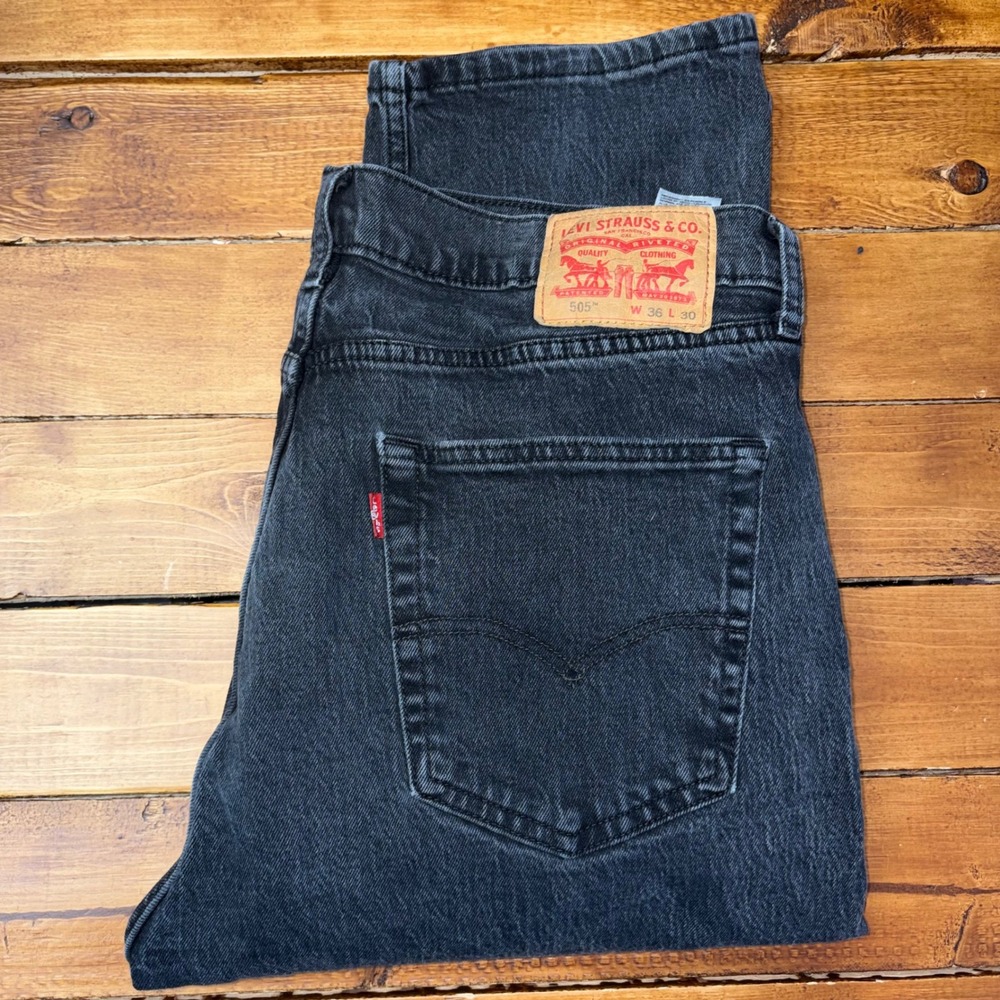 Levi's 505 Straight Fit Jeans Mens 36x30 Black Faded Stretch Denim Pants MARKS